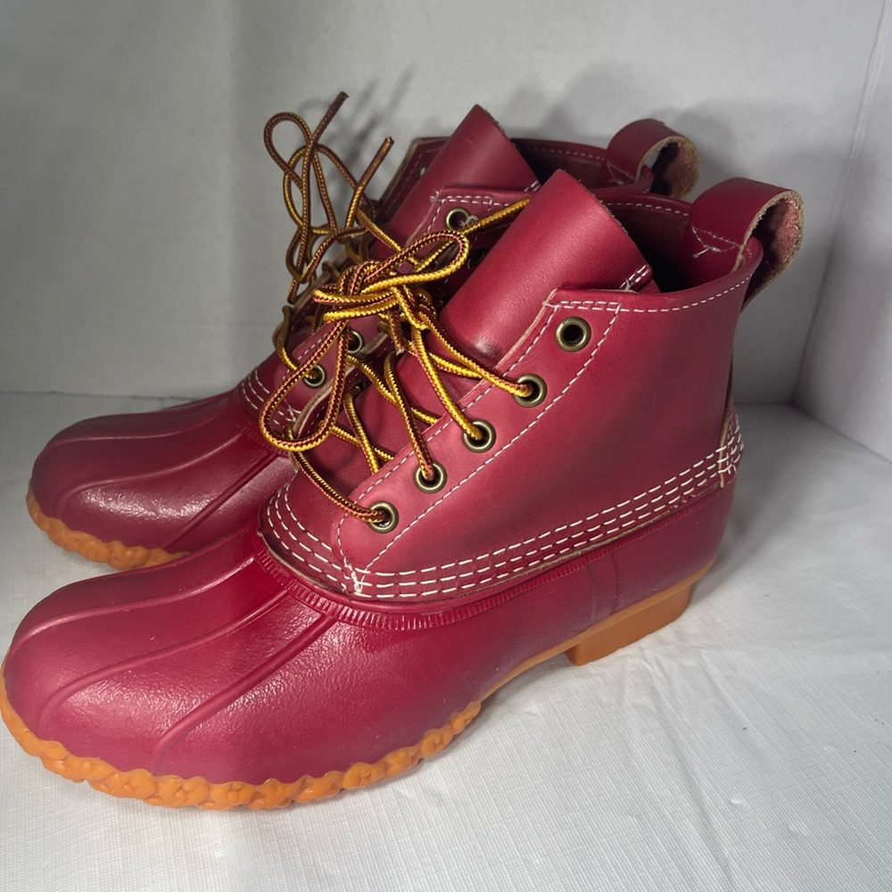 L.L. Bean Women’s Size 8  M 6” Unlined Duck Boots Red Lace Up Classic Limited Ed